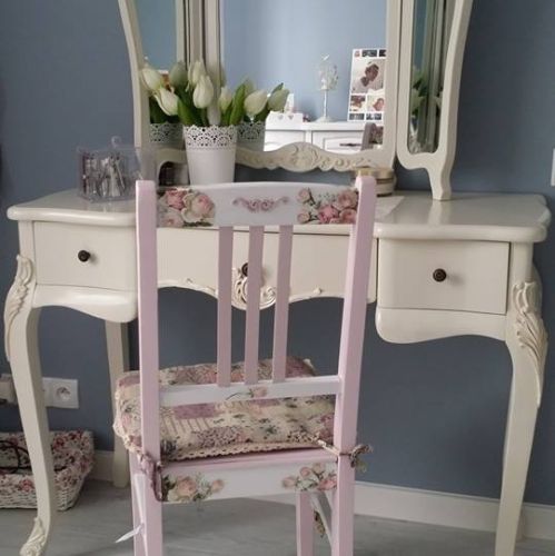 Zrób to sam: krzesło w stylu shabby chic