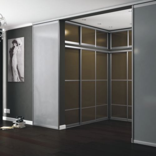 Dobrze zaprojektowane szafy i garderoby