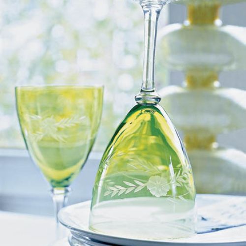 Ze szlifowanymi kwiatami. Słoneczne szkło