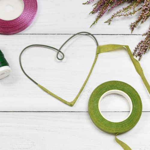 Jesienne dekoracje diy: serce z wrzosu