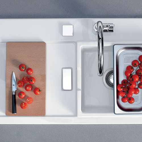 Zlewozmywak Starck K kosztuje 802 euro. DURAVIT