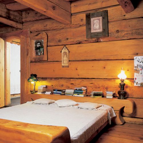 Zredukowali bieg, porzucili miasto. Zbudowali dom. Dziś hodują konie i cieszą się życiem.