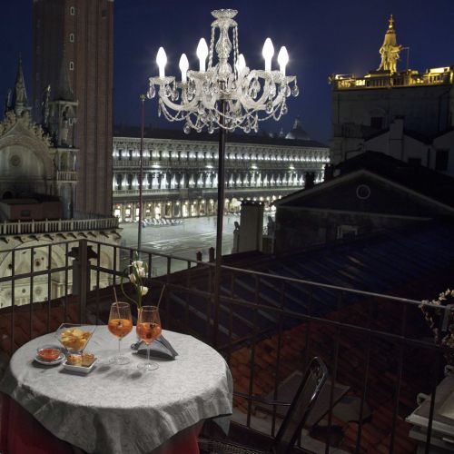 Żyrandol Drylight od Masiero. Zdjęcie: Luminosfera