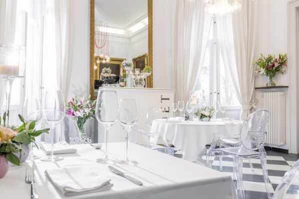 Wnętrza restauracji Endorfina Foksal.