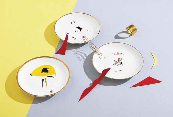 Autorką tej lekkiej, geometrycznej retro porcelany jest ceramiczka Magda Pilaczyńska.