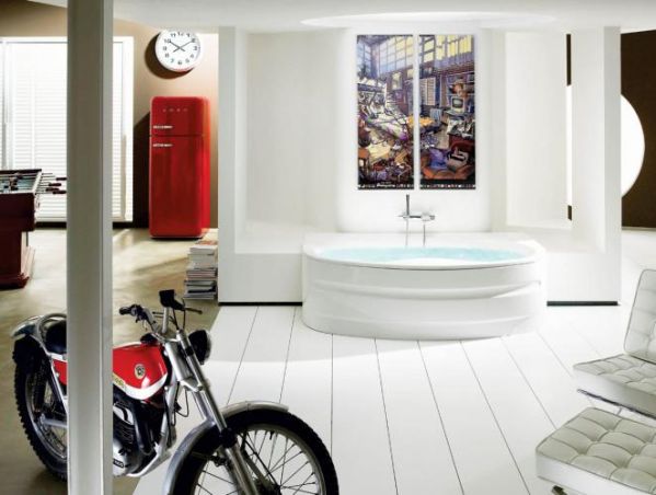 Łazienka otwarta na salon. Wannę akrylową z kolekcji Veranda zaprojektowała grupa Schmidt Lackner. Cena