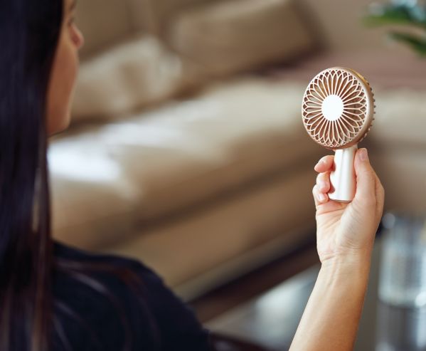 dodatki które przydadzą się w domu w czasie upału