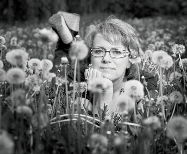 Małgorzata Kalicińska - portret. Małgorzata Kalicińska: dokąd dziewczynka z PRL-u mogła pojechać?