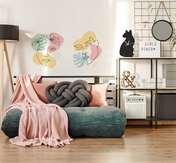 ściany w pokoju młodzieżowym