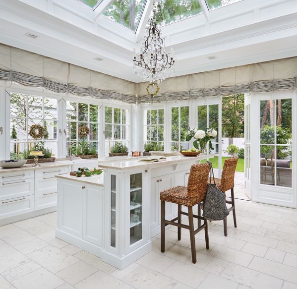 jasne wnętrza w stylu klasycznym