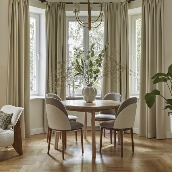 wnętrze modern classic w stuletniej willi na Mokotowie