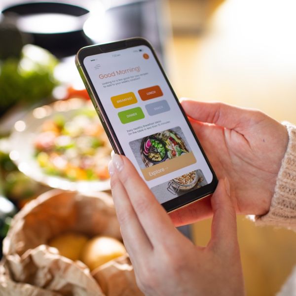 dlaczego coraz więcej Polaków wybiera dietę pudełkową