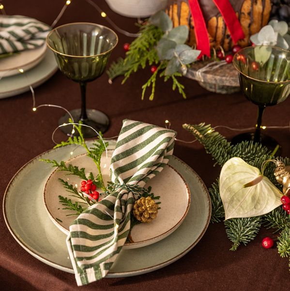 nowoczesne mieszkanie w świątecznej aranżacji