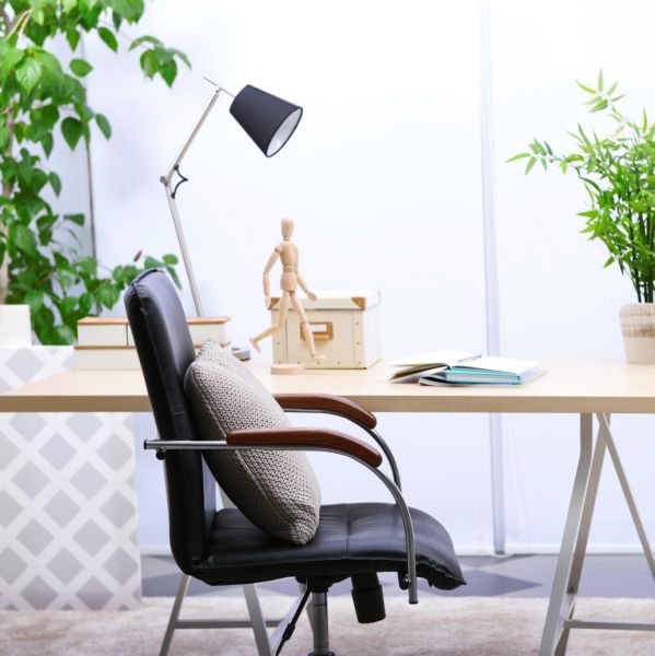 Optymalne parametry światła do pracy i nauki