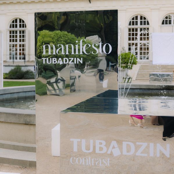 Tubądzin Manifesto w Łazienkach Królewskich