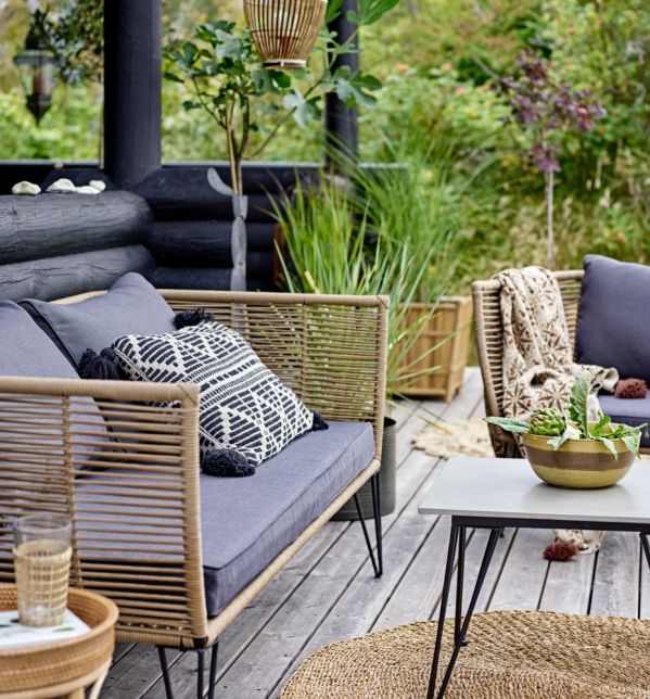 jak wybrać meble ogrodowe