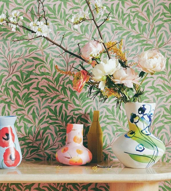 szklane i ceramiczne wazony