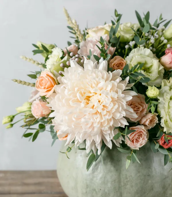 pomysły na dekoracje z białej dyni