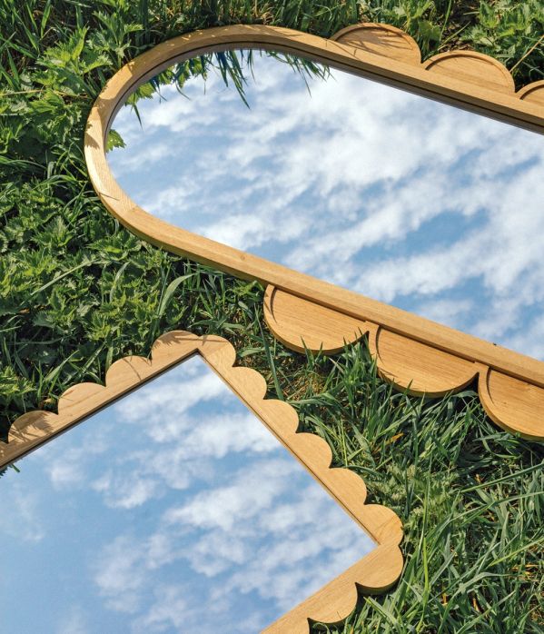 falujące meble marki Onda