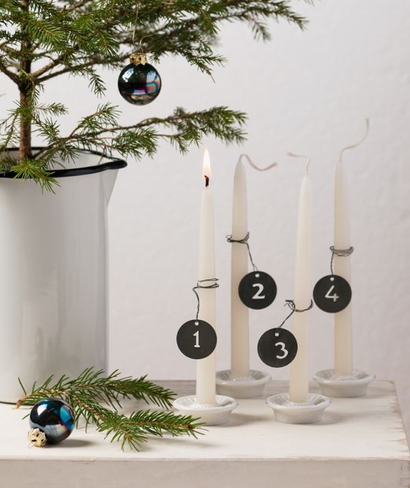 bożonarodzeniowe stroiki ze świecami adwentowymi