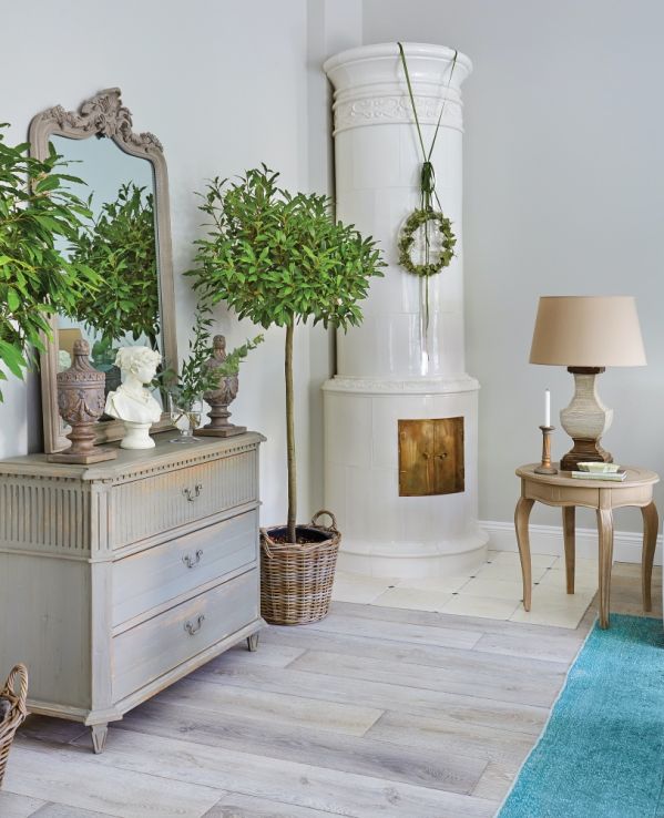 co postawić na komodzie