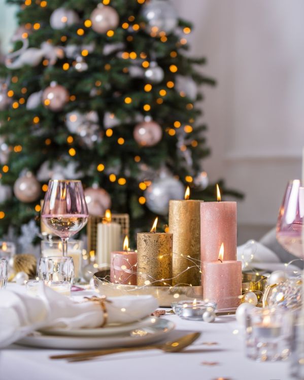 Tradycyjny świąteczny stół – jak go przygotować?