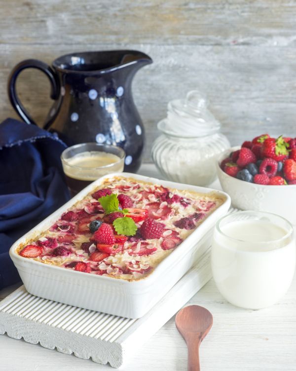 Owsianka zapiekana z malinami