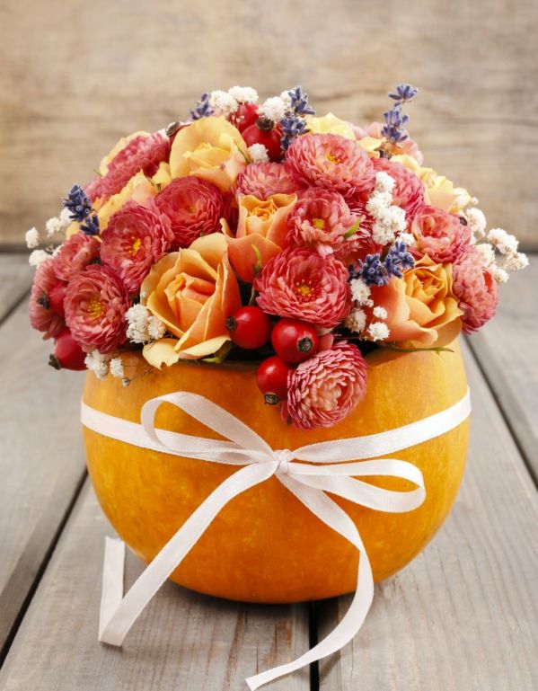 jak zrobić wazon na kwiaty z dyni