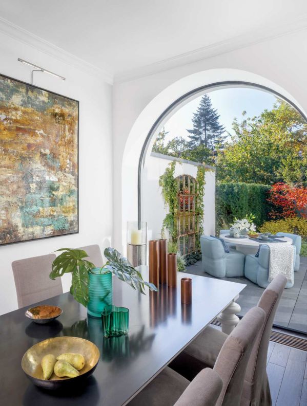 wnętrza urządzone z meblami z całego świata