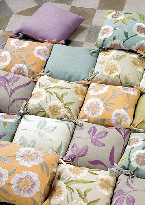 Kolorowe tapety Manuela Canovasa