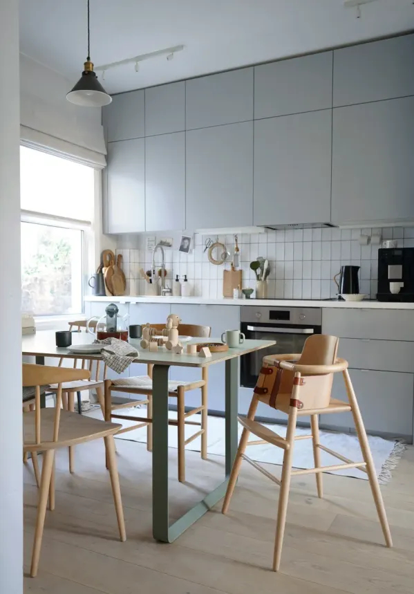 krzesełka do karmienia