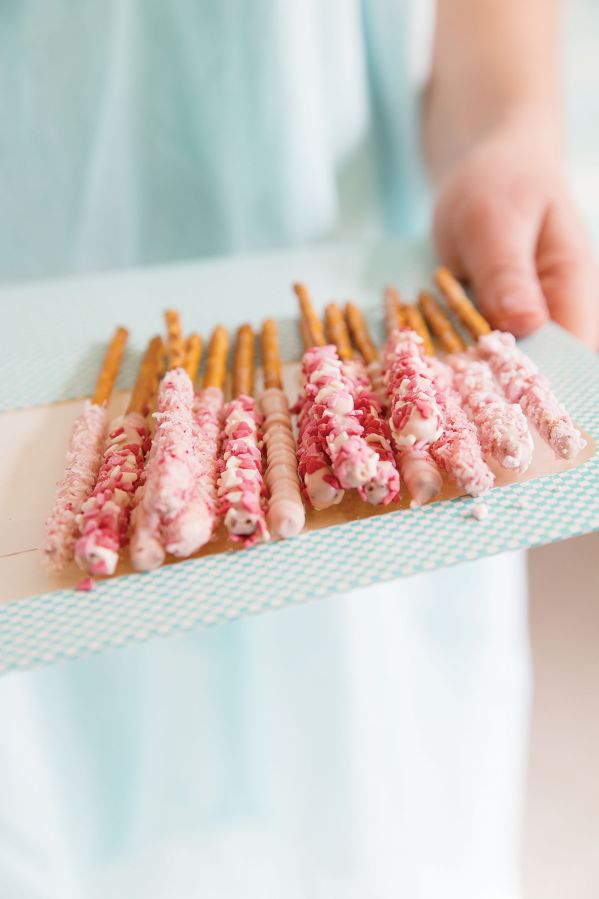 Paluszki w białej czekoladzie