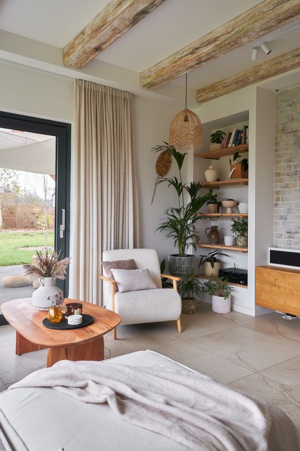 wnętrza pełne naturalnych materiałów