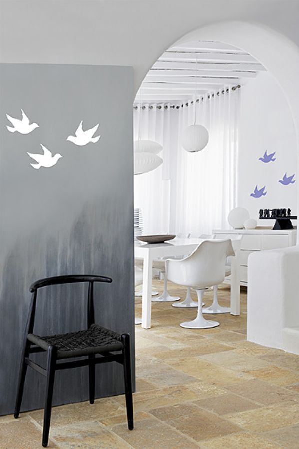 Wzór na ścianie. Gołąbki do malowania - szablon