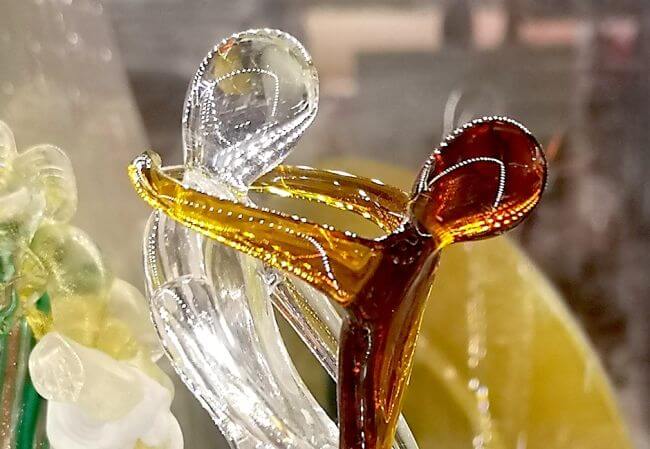 jak zbierać szkło i sprzedawać antyki