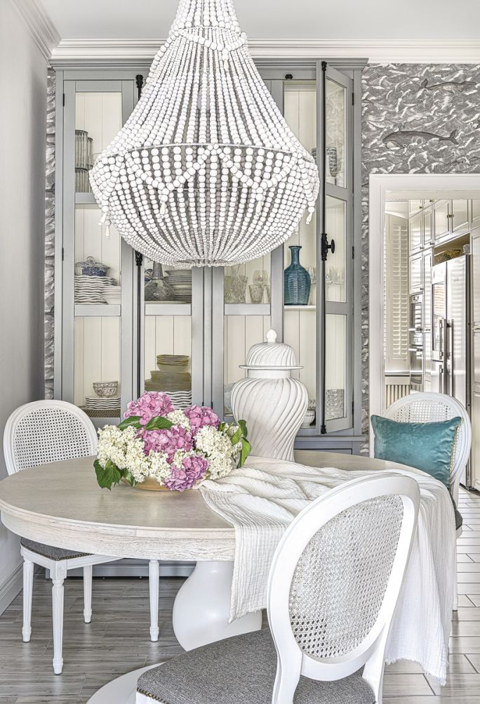 szara jadalnia w stylu country glam