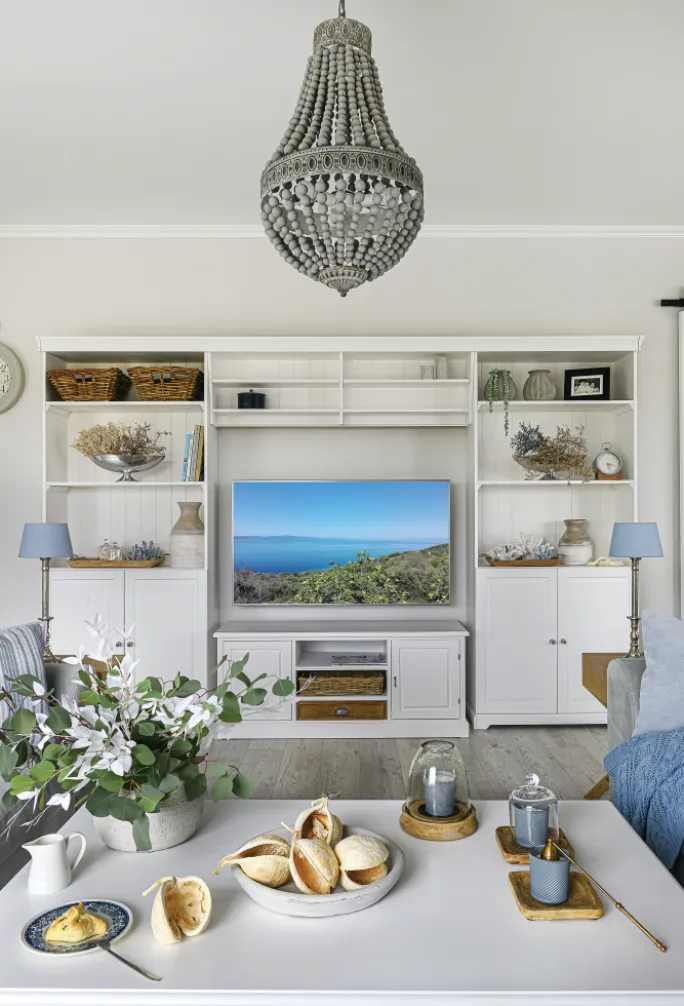 salon ze ścianą tv