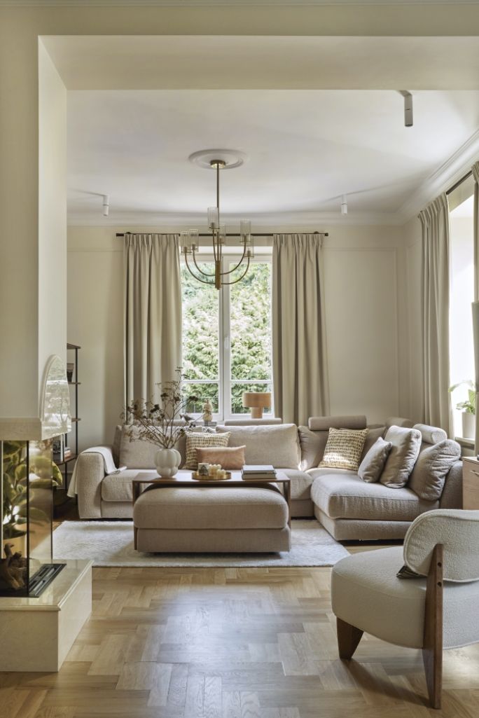 wnętrze modern classic w stuletniej willi na Mokotowie