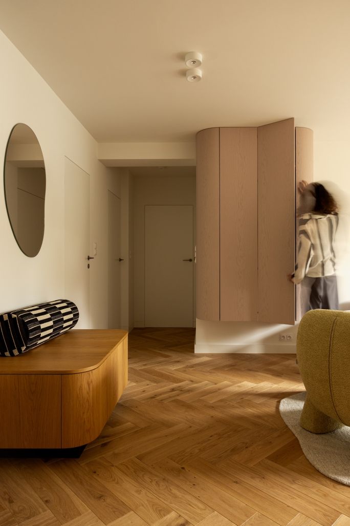przedpokój w stylu organic modern classic