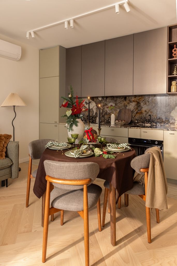 nowoczesne mieszkanie w świątecznej aranżacji