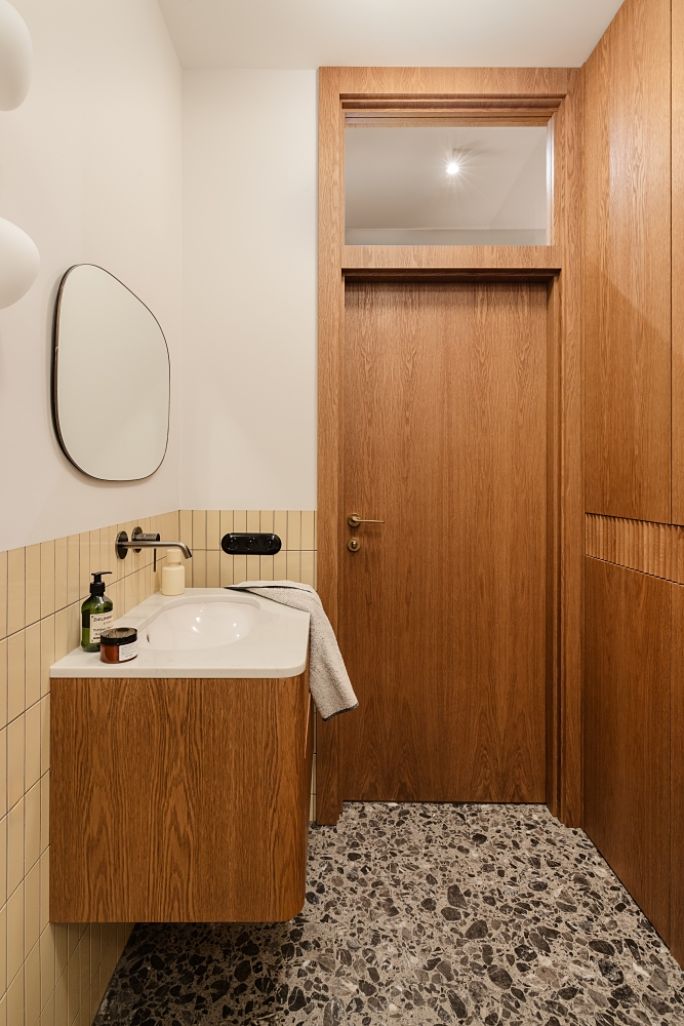 łazienka w mieszkaniu w kamienicy