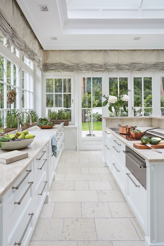 biała kuchnia w stylu klasycznym aranżacje zdjęcia