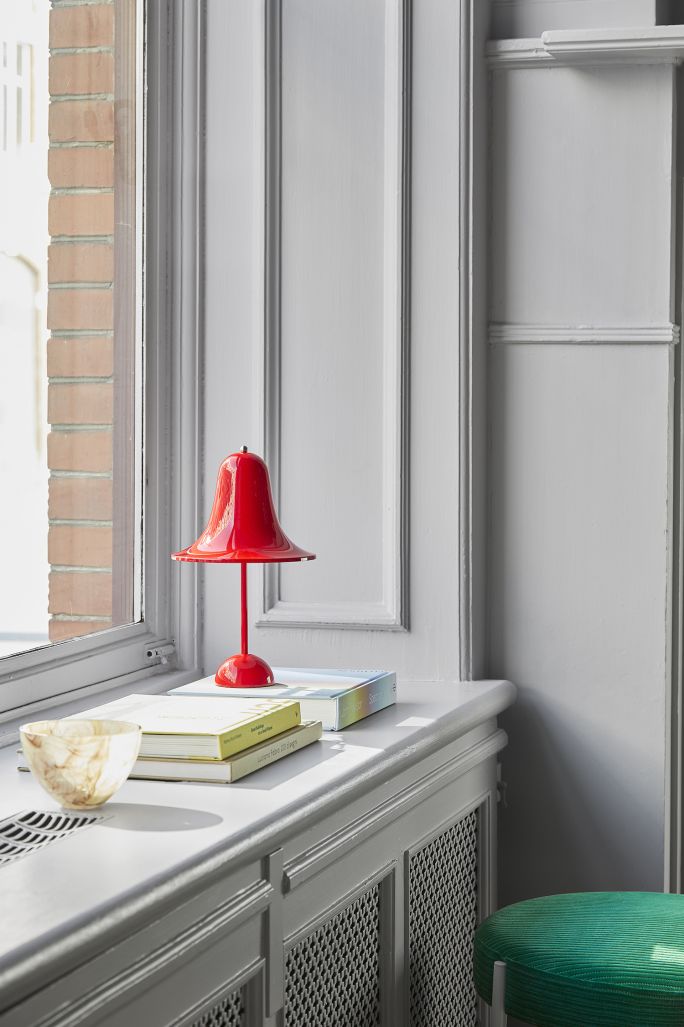 lampy stojące na parapet