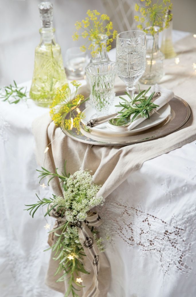 ziołowe kompozycje na stoły weselne