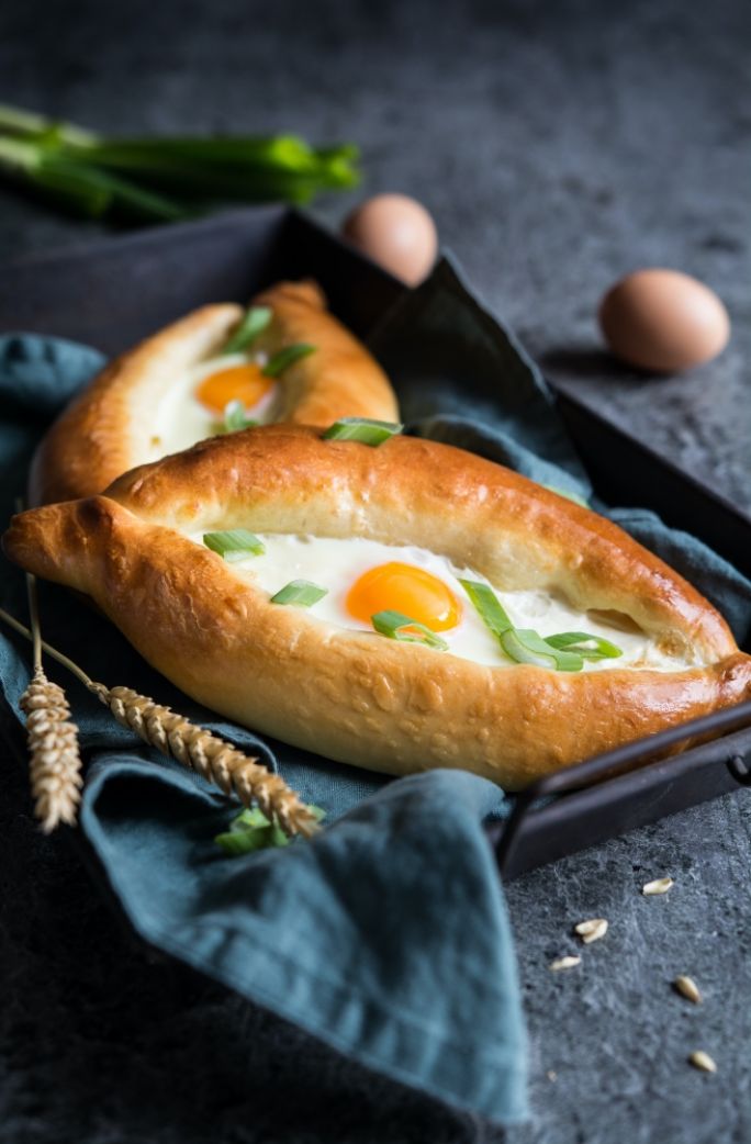 chaczapuri przepis z książki Street food Historie i przepisy z ulic świata