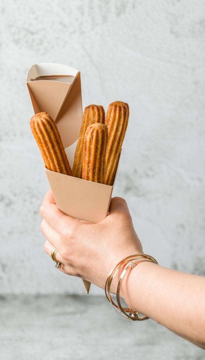 Churros przepis z książki Street food Historie i przepisy z ulic świata
