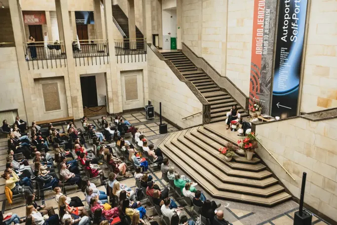premiera albumu Poza Ramami w Muzeum Narodowym w Warszawie