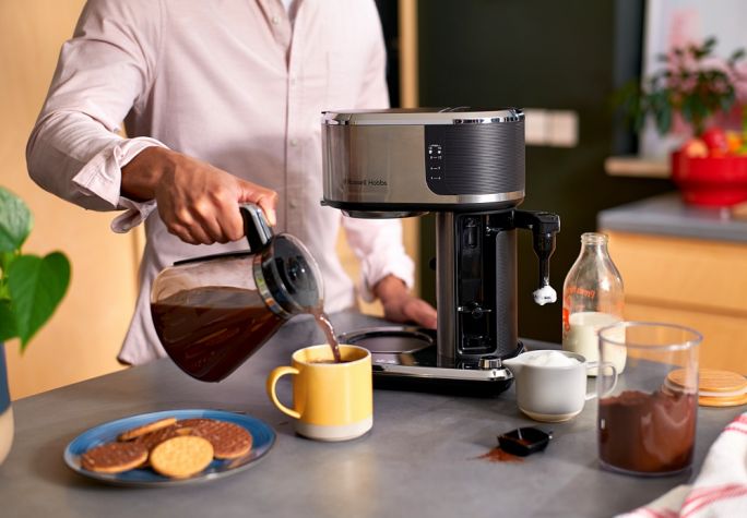 inteligentny ekspres do kawy russell hobbs attentiv