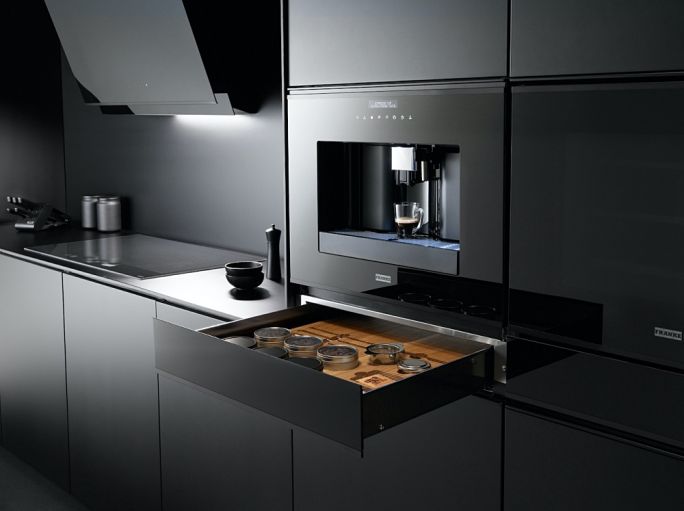 specjalistyczna szuflada AGD pod ekspres do kawy