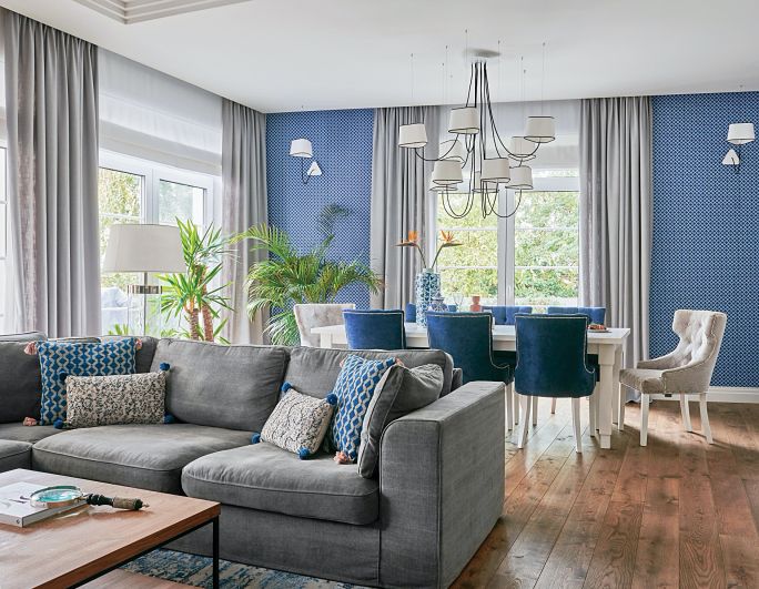 tapeta w salonie na jednej ścianie